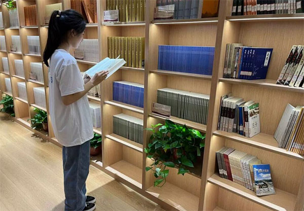 安理學(xué)子三下鄉(xiāng)：尋訪中華藥都，賦能鄉(xiāng)村振興
