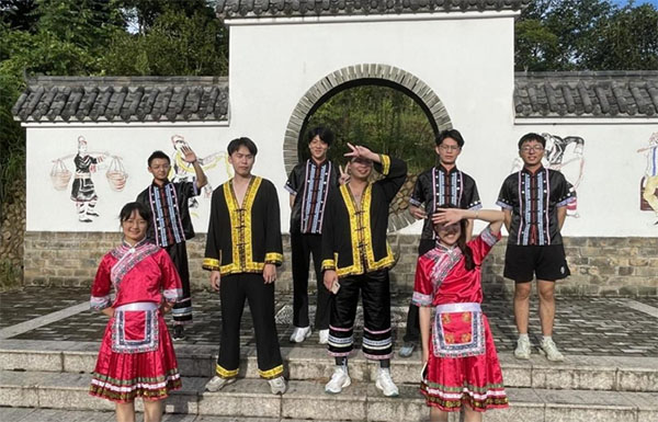福州大學(xué)實(shí)踐隊(duì)走進(jìn)吳大元村，筑牢中華民族共同體意識(shí)