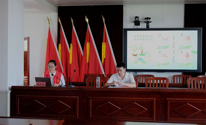 清風(fēng)攜鄉(xiāng)情，廉心喚初心，南財(cái)學(xué)子開展“清廉金融進(jìn)基層”