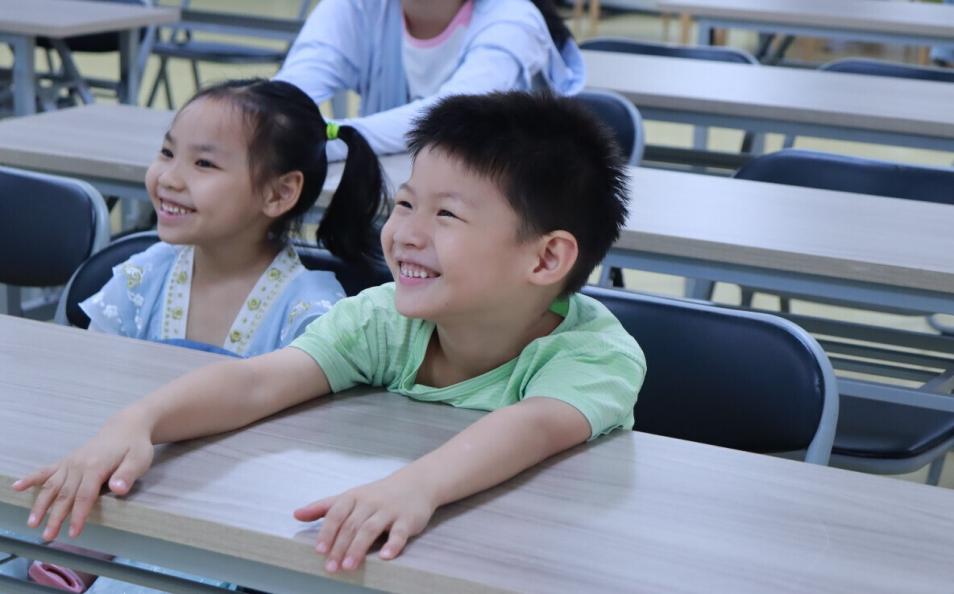不忘初心，呵護(hù)外來務(wù)工人員子女健康成長(zhǎng)