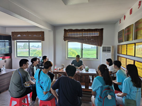 西農(nóng)學(xué)子赴康元農(nóng)服|科技助力，探索智慧農(nóng)業(yè)新道路