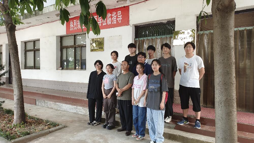 赴生豬養(yǎng)殖企業(yè)關于常見豬流行病的防治調(diào)研