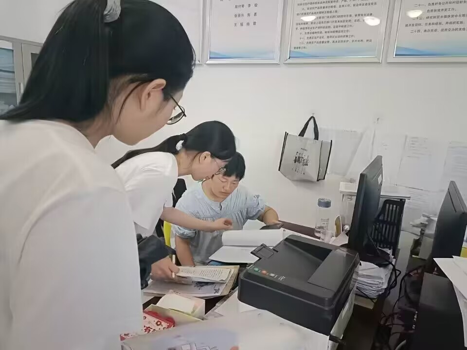 聚華夏之精華，揚中藥之有為——安財學(xué)子前往亳州