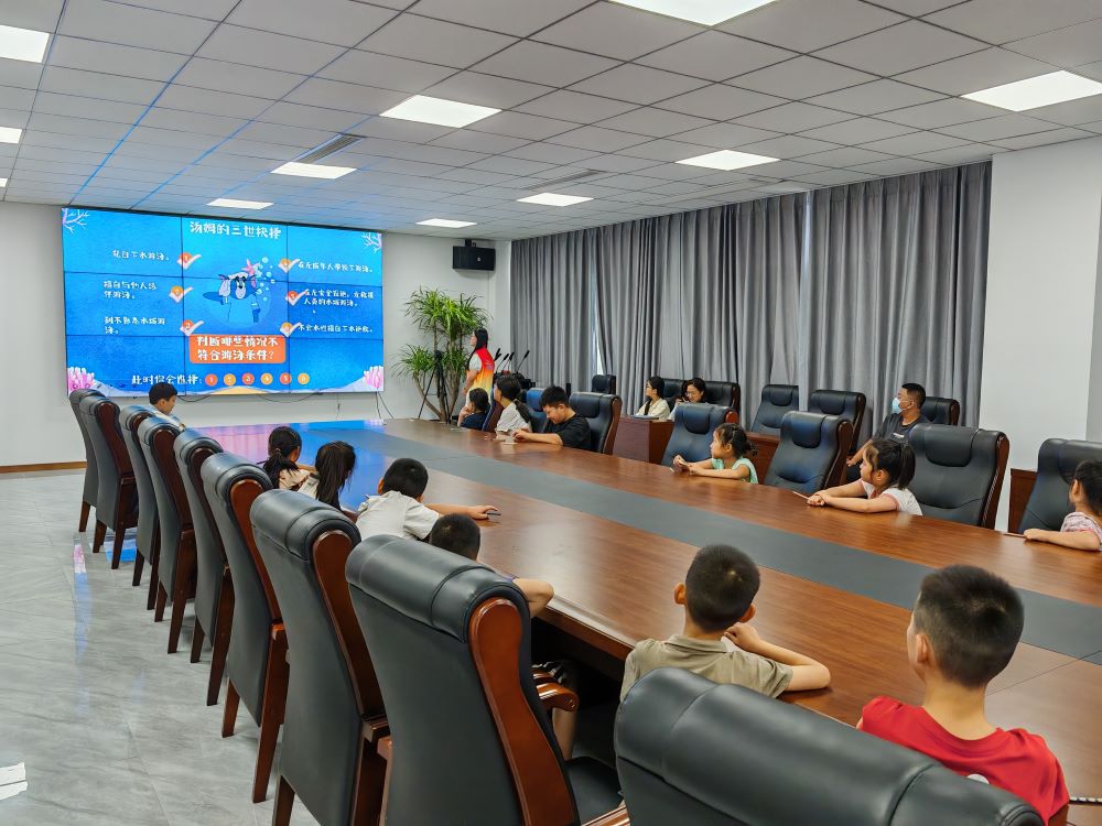 攜手共筑安全網(wǎng)，守護傳承紙塑獅