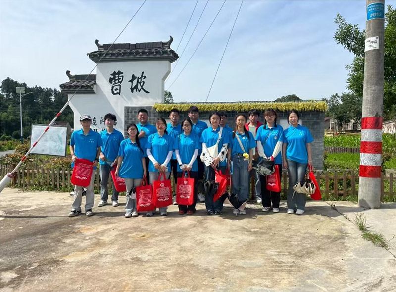 皖江工學(xué)院：扶智又扶志，青春新獻禮