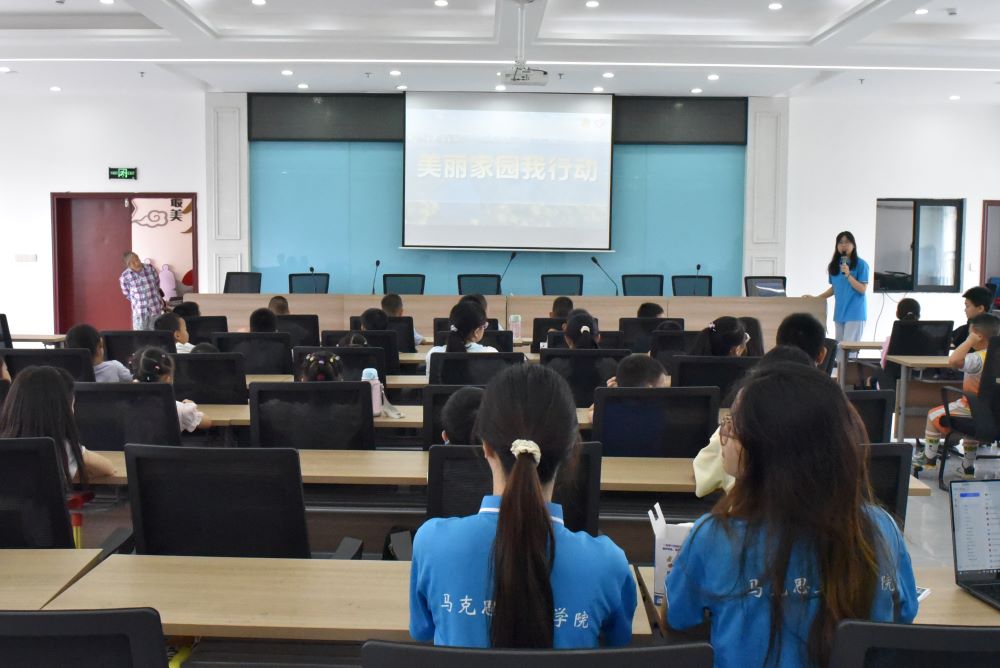 【2024三下鄉(xiāng)】垃圾細(xì)分類，家園共守護(hù) ——長(zhǎng)江師范學(xué)