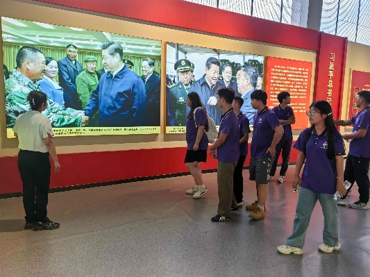 "穿越歷史烽煙，共鑒穿越歷史長河，領(lǐng)略現(xiàn)代工業(yè)魅力：一次難忘的參觀體驗