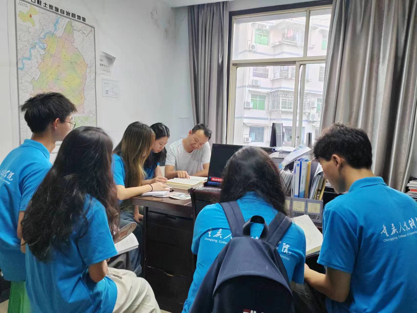 夯實(shí)“啰兒調(diào)”宣傳基礎(chǔ)，趕赴文旅局訪談?wù){(diào)研