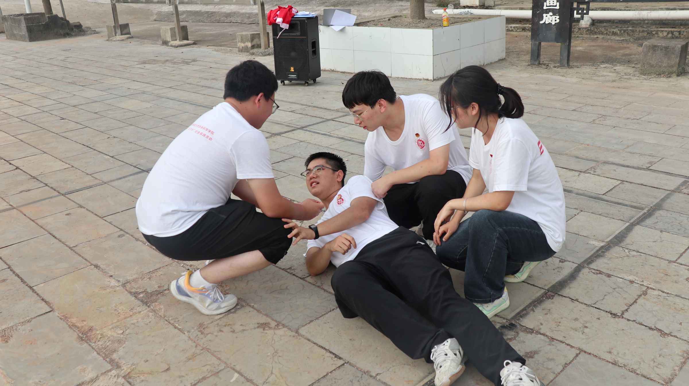 盛夏熱浪中的青春綻放：“耕培啟潤”志愿服務(wù)團酉陽小河鎮(zhèn)鄉(xiāng)村振興之旅