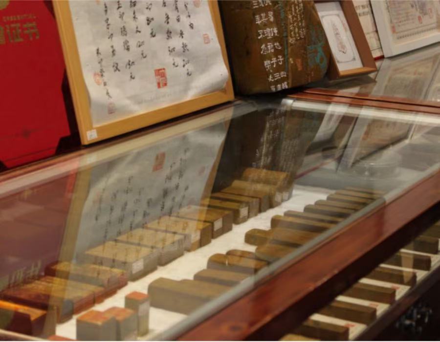 山東高校深入多地，探尋楷木雕刻非遺傳承密碼