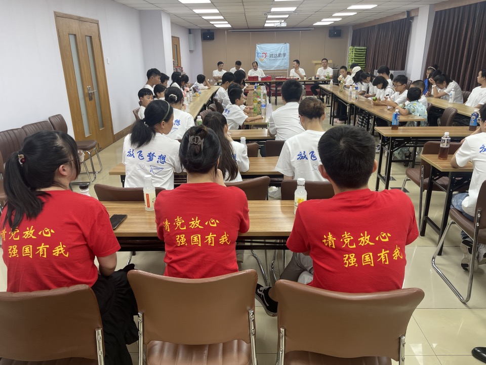 安工大馬院學(xué)子：關(guān)注少年兒童成長，貢獻(xiàn)馬院青春力量