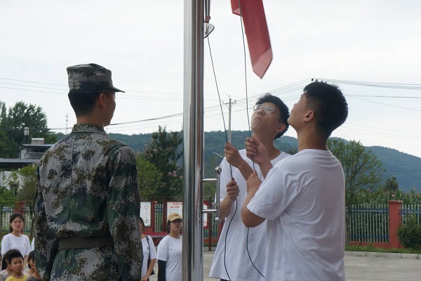 七七事變，勿忘國恥，崇陽支教團隊帶領支教學生緬懷先烈