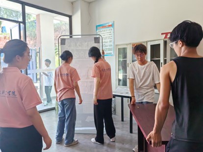 愛心義診進(jìn)社區(qū)，健康觀念入人心