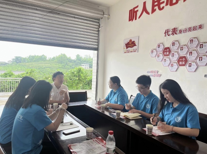 青春揚(yáng)帆，共筑鄉(xiāng)村振興夢