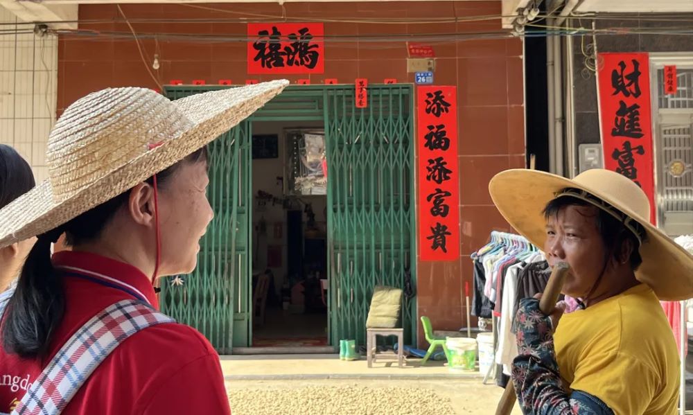 “愛農(nóng)助農(nóng)伴我行，鄉(xiāng)村振興在路上”