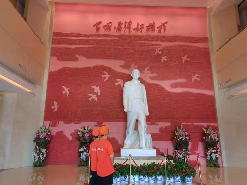 學習雷鋒精神，弘揚傳統(tǒng)美德主題宣講活動