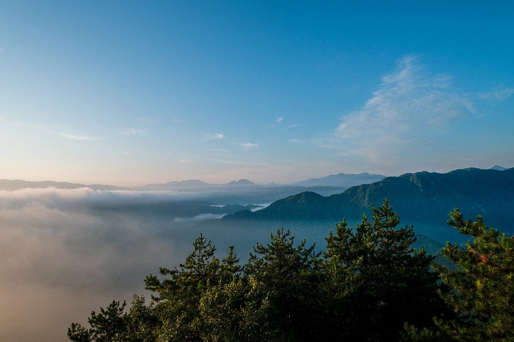 雨水無情人有情，鄉(xiāng)村振興見真情