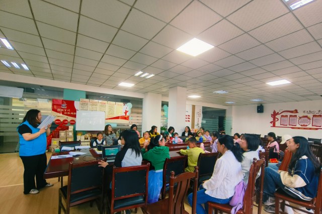 母愛如海，感恩行動——社區(qū)母親節(jié)公益活動